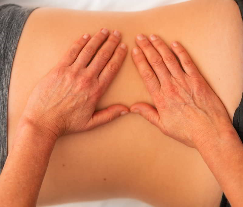 Massage pierres chaudes